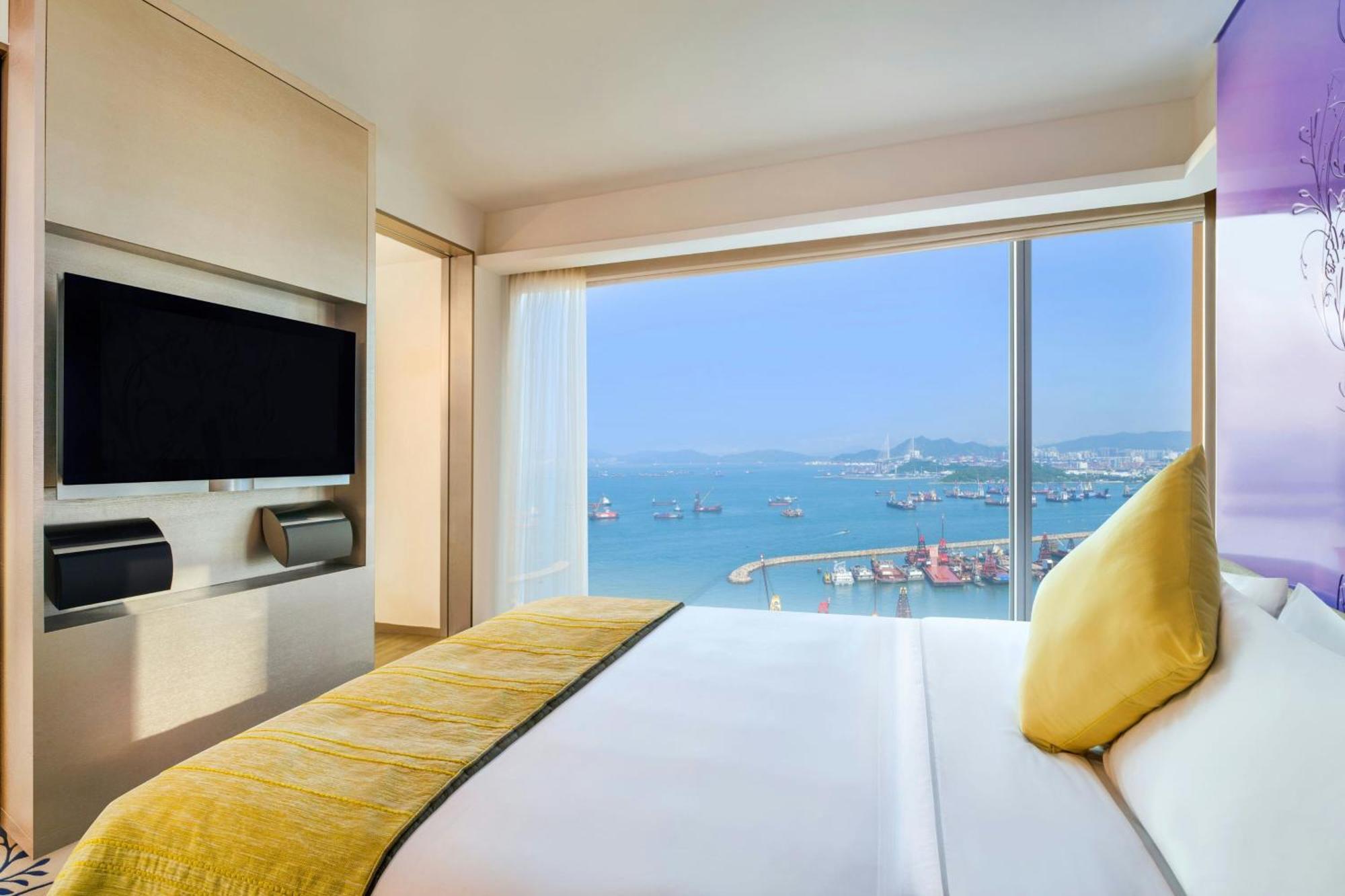 Hotel W 5*