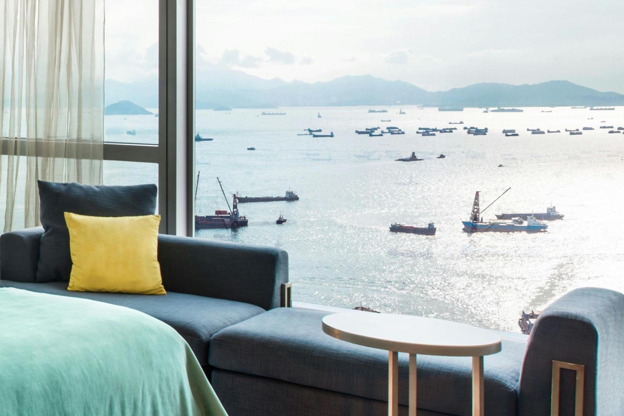 W Hotel 5*