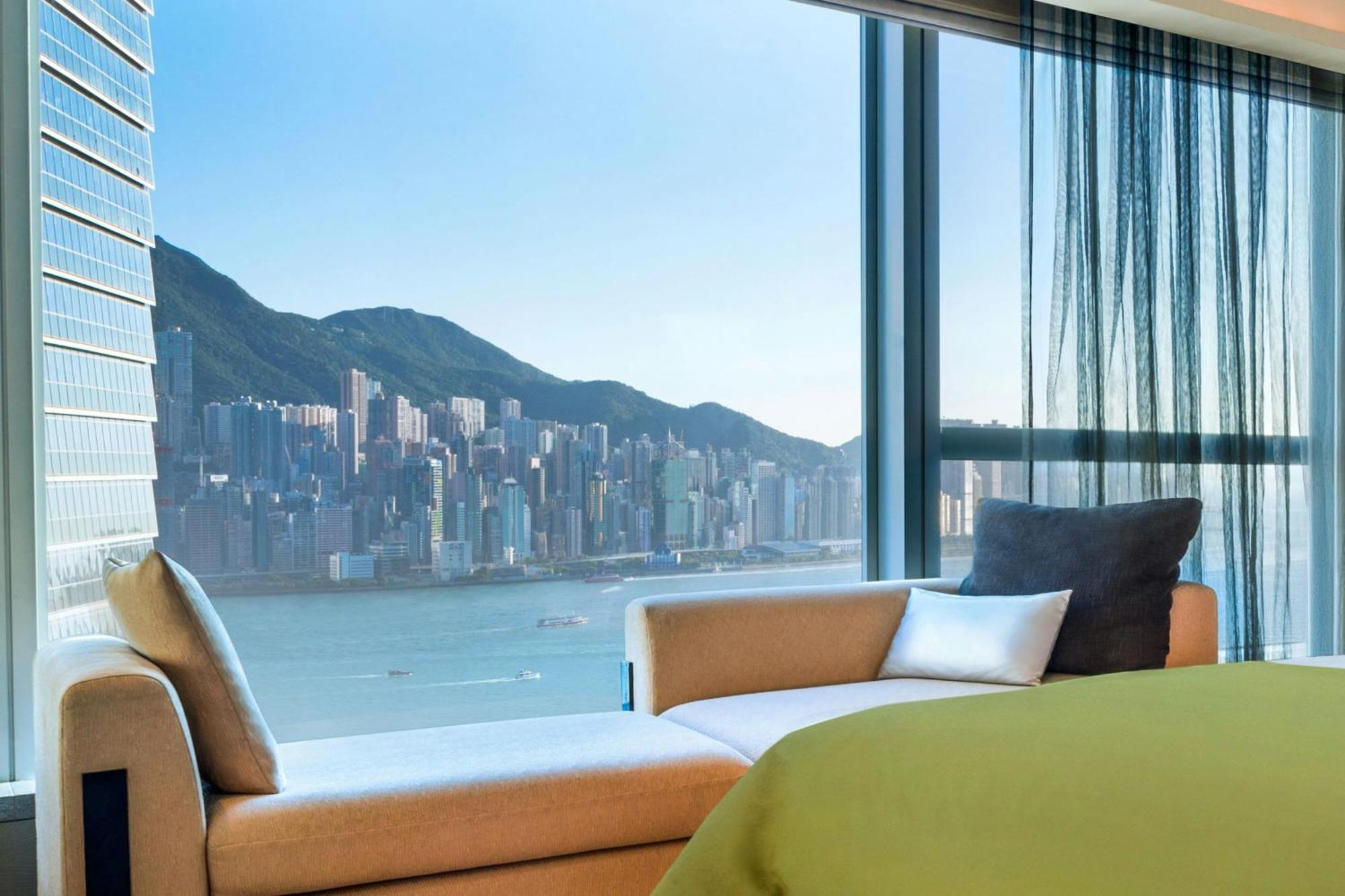 W Hotel 5*