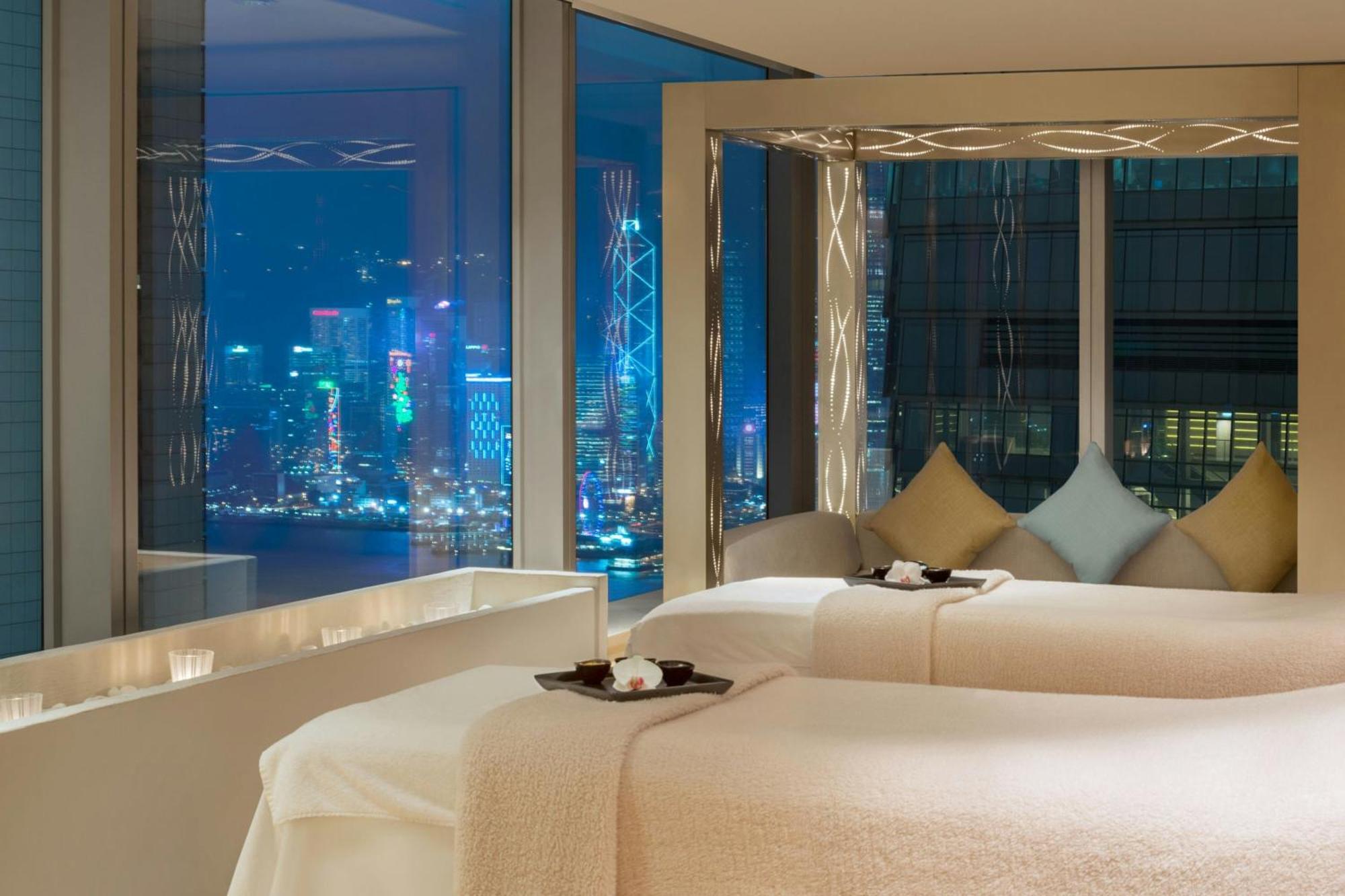Hotel W